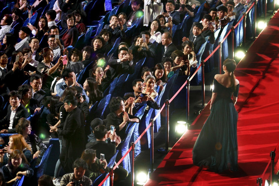 LHP Quoc te Busan bi tay chay anh 3