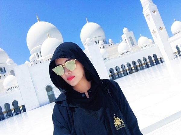 Ban gai Dinh Tien Dat anh 6