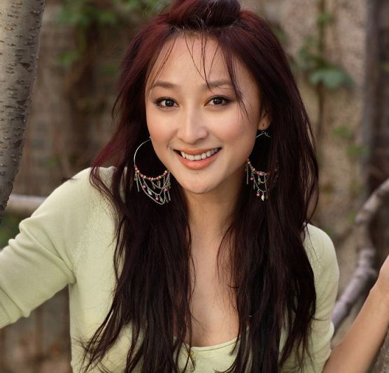 Hoàng Phi Hồng bị vợ bỏ ở tuổi 54 ảnh 1 Hoang Phi Hong bi vo bo o tuoi 54 anh 1