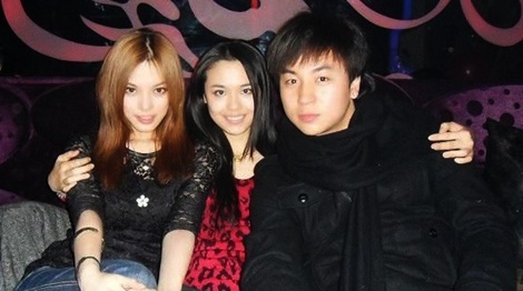 Sao nhi Thich Tieu Long vuong be boi yeu khong dang hoang hinh anh