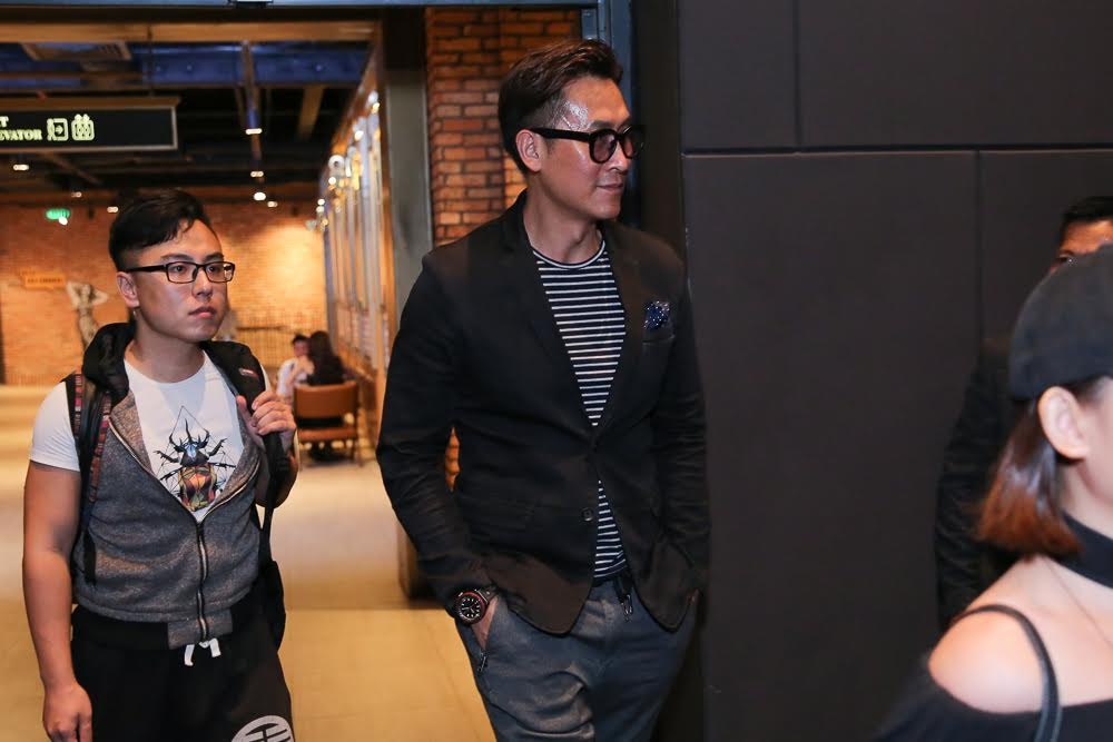 Ma Duc Chung chuc mung Khanh My anh 1