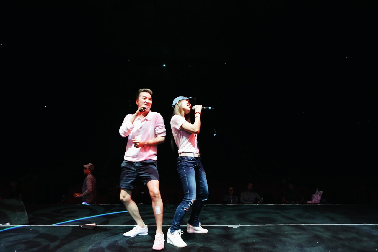 Dam Vinh Hung tap luyen cho Diamond Show o Ha Noi anh 3