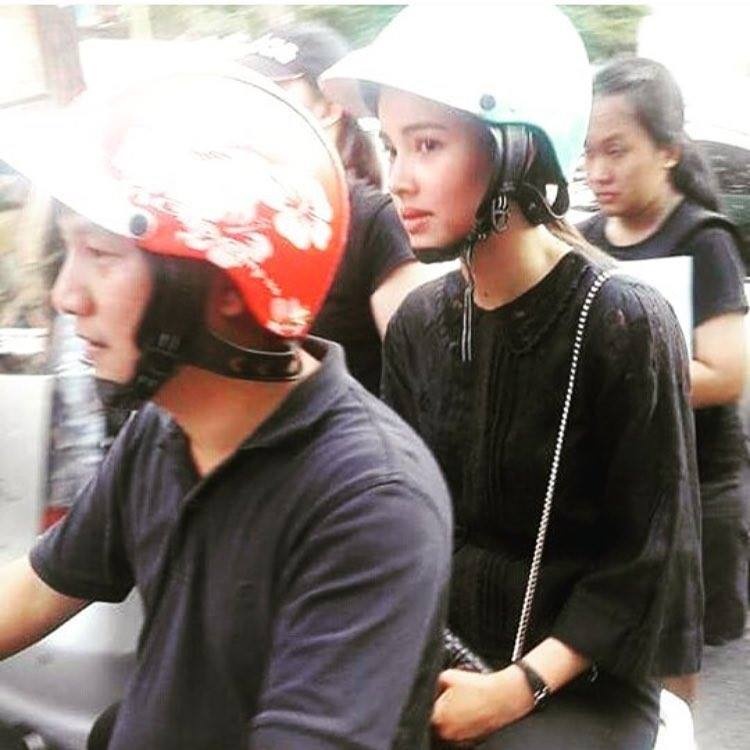 Nghe si vieng vua Thai Lan anh 6