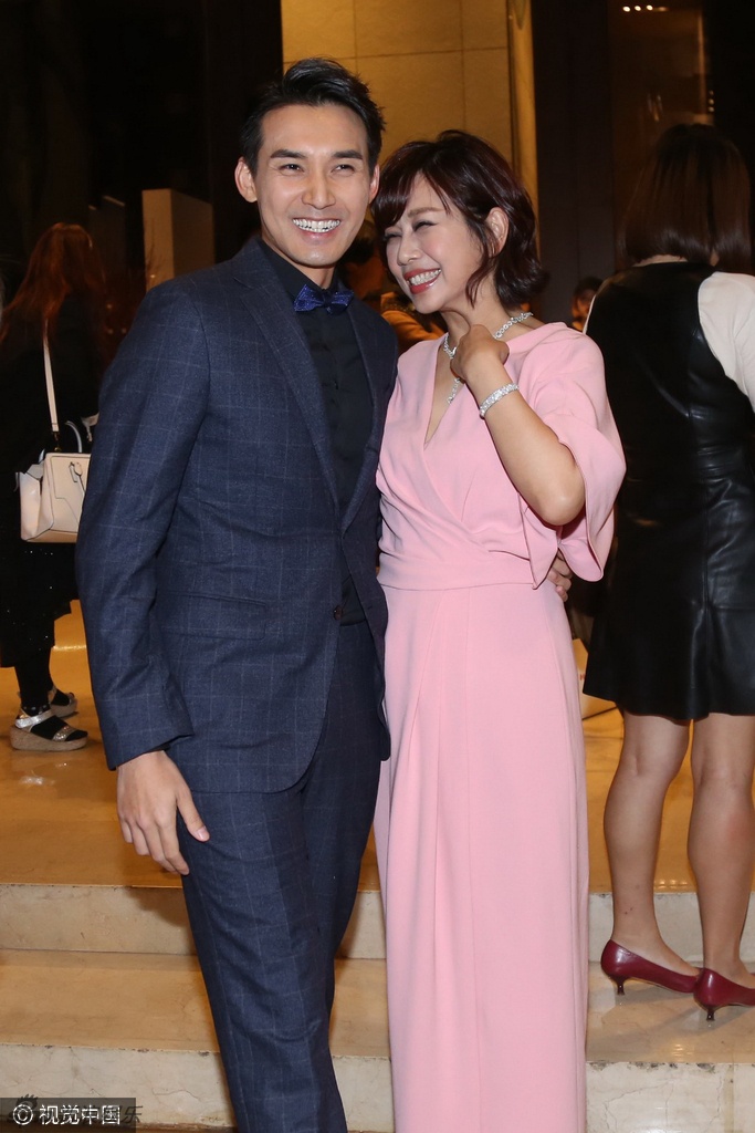 Hoa đán TVB Trần Tùng Linh bên chồng trẻ ảnh 1 Hoa dan TVB Tran Tung Linh ben chong tre anh 1