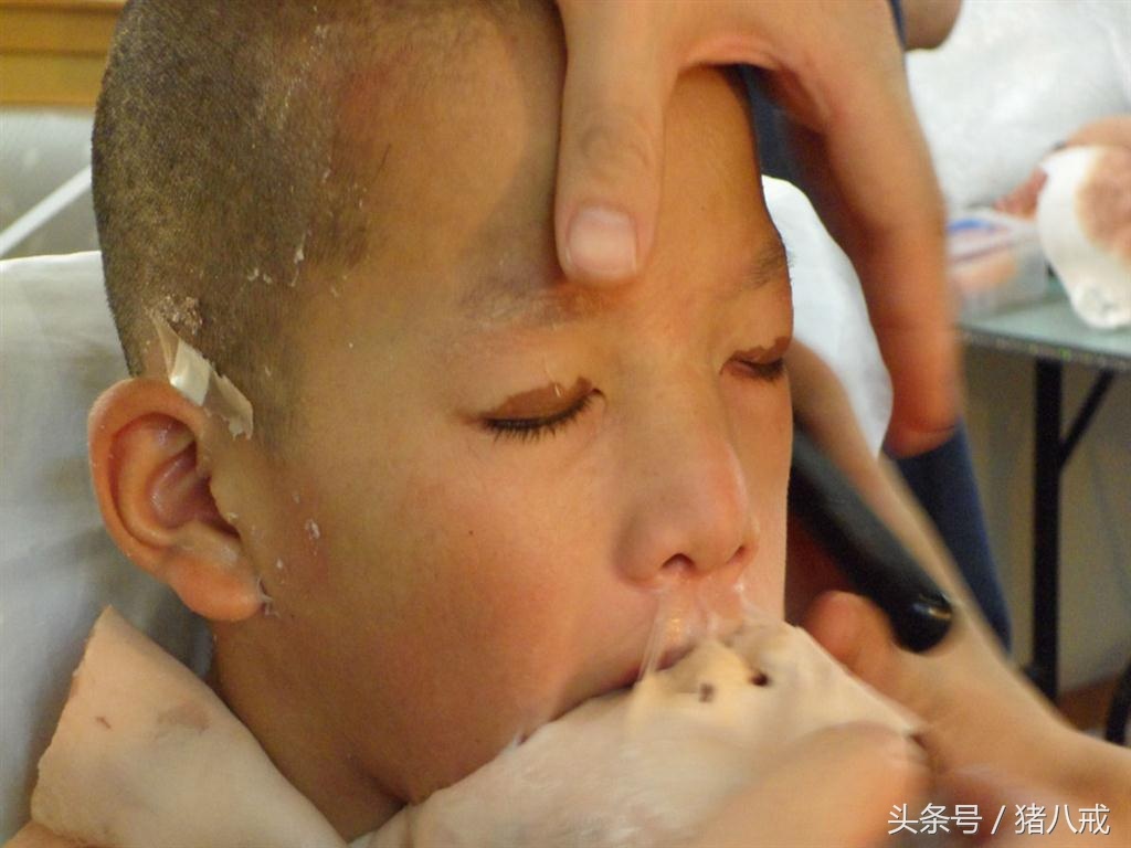 Cat Hanh Vu hoa than Ton Ngo Khong anh 3