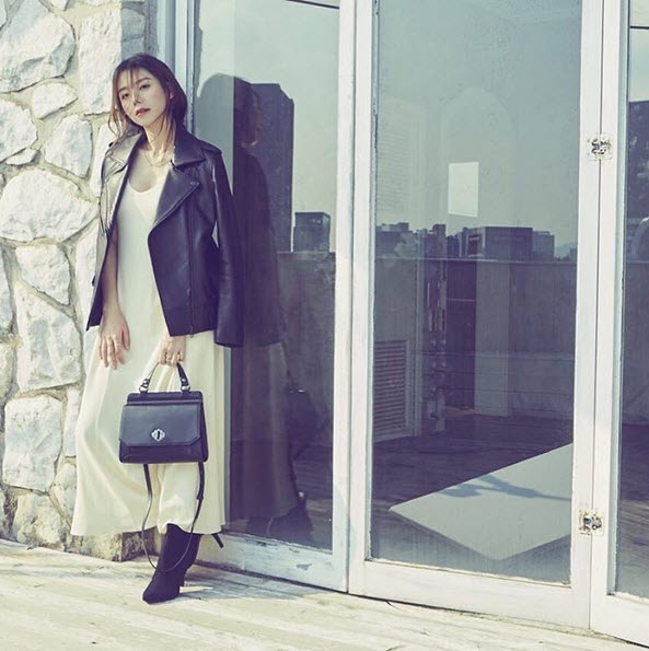 Bae Yong Joon va vo don con trai dau long anh 2