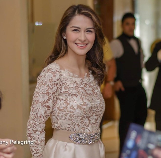 Marian Rivera sau bê bối lộ ngực ảnh 2 Marian Rivera sau be boi lo nguc anh 2