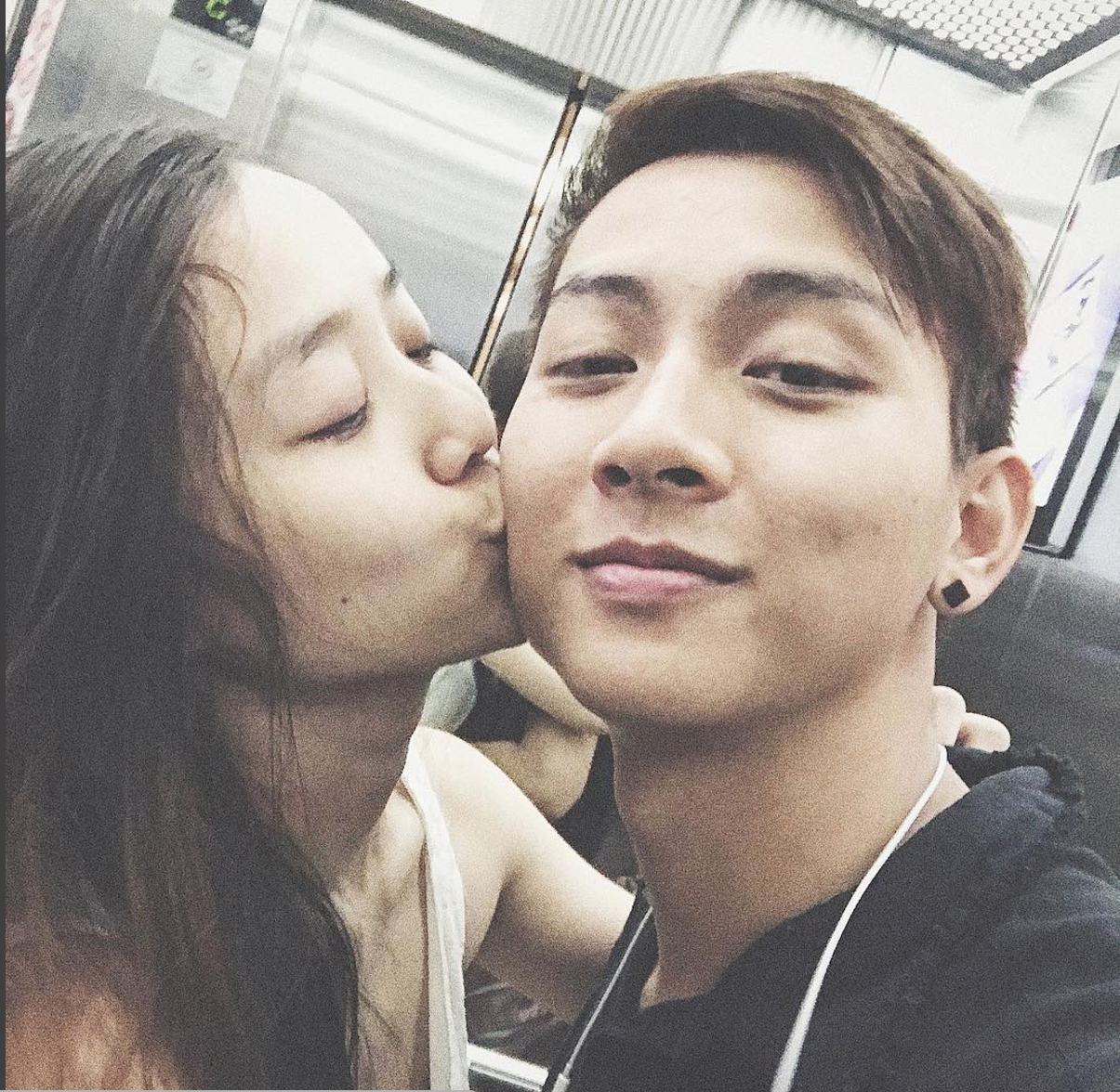 Hoài Lâm yêu cháu gái Bảo Quốc ảnh 1 Hoai Lam yeu chau gai Bao Quoc anh 1