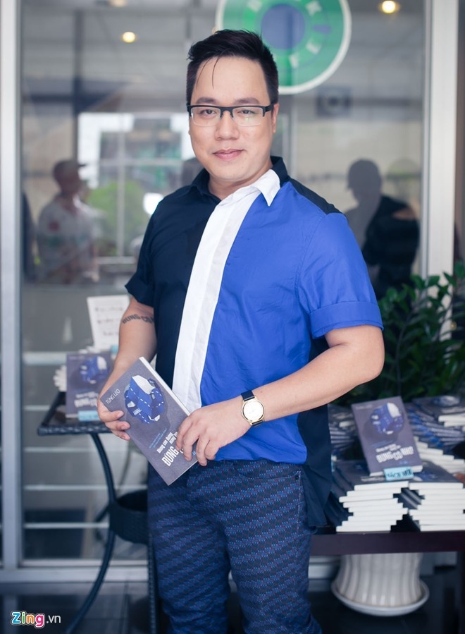 Min phan bac Tung Leo sau chi trich cac sao bo ve anh 1