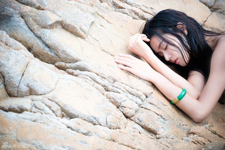 Tao hinh nang tien ca cua Jun Ji Hyun trong phim moi anh 1