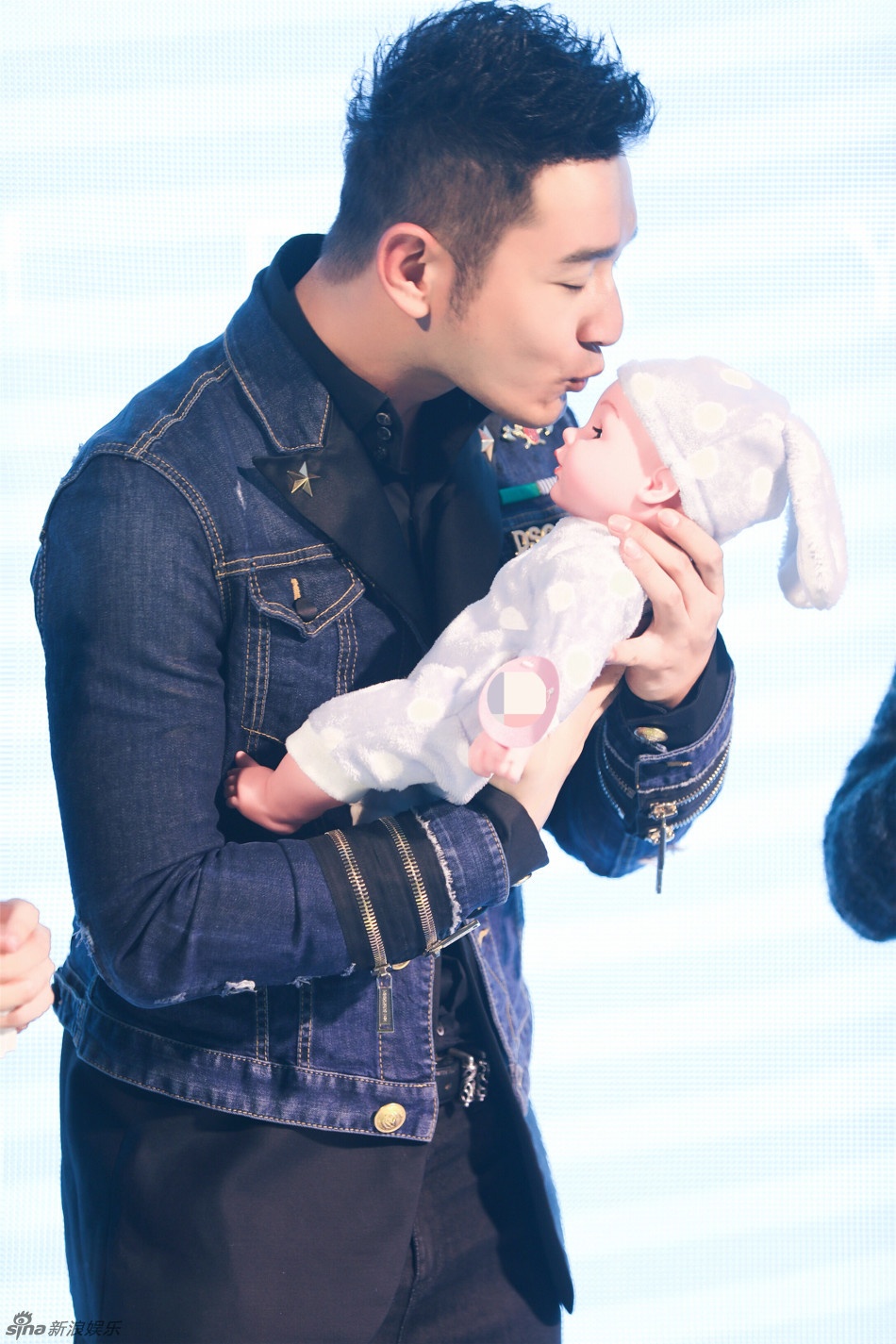 Angelababy mang thai den mung sinh nhat chong anh 6