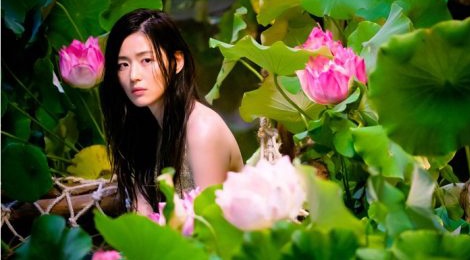 Jun Ji Hyun goi cam khi hoa nang tien ca trong phim hinh anh