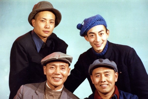 4 thay tro Tay du ky hoi ngo anh 3