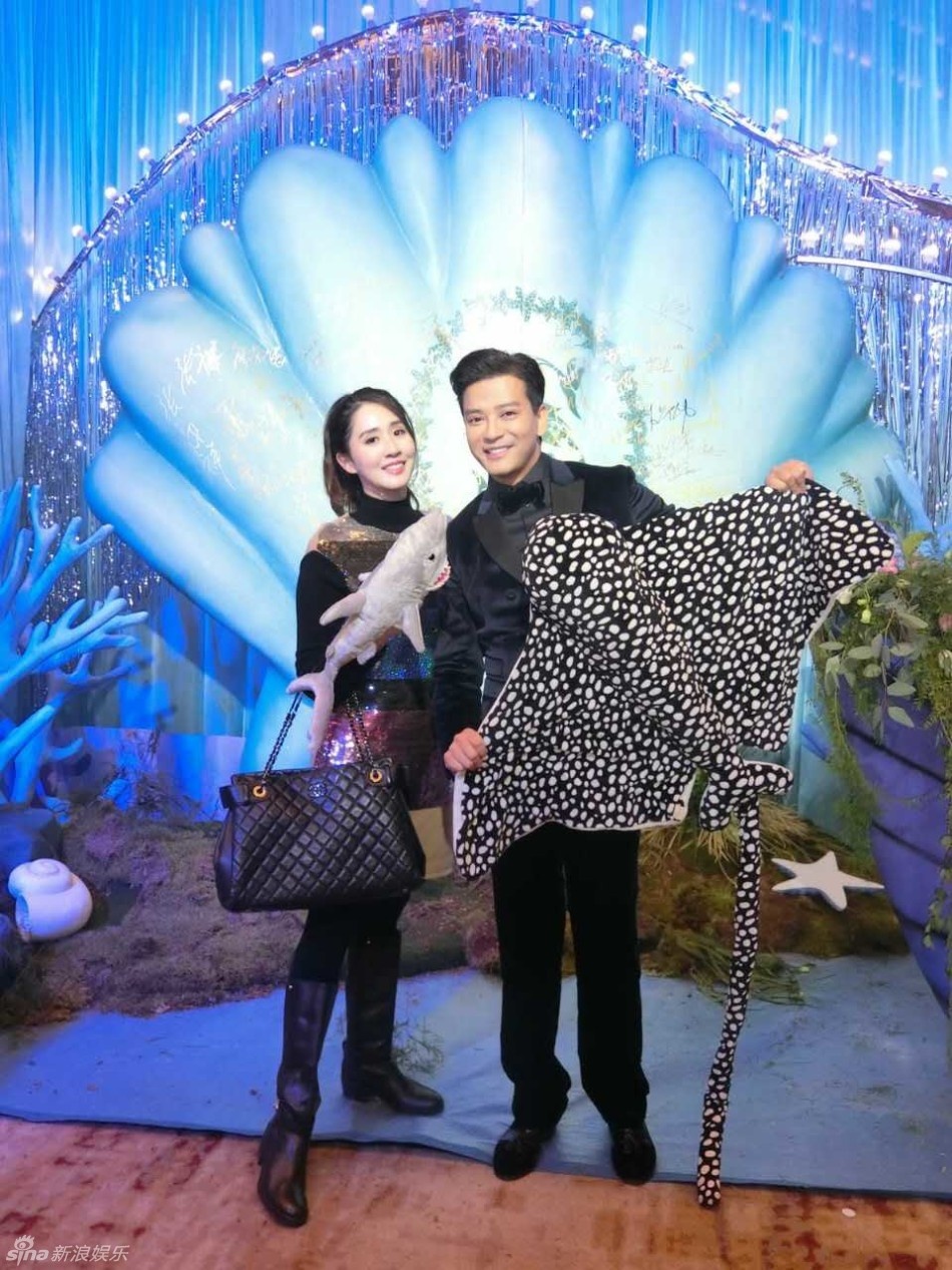 Dam cuoi Chung Le De va Truong Luan Thac anh 9