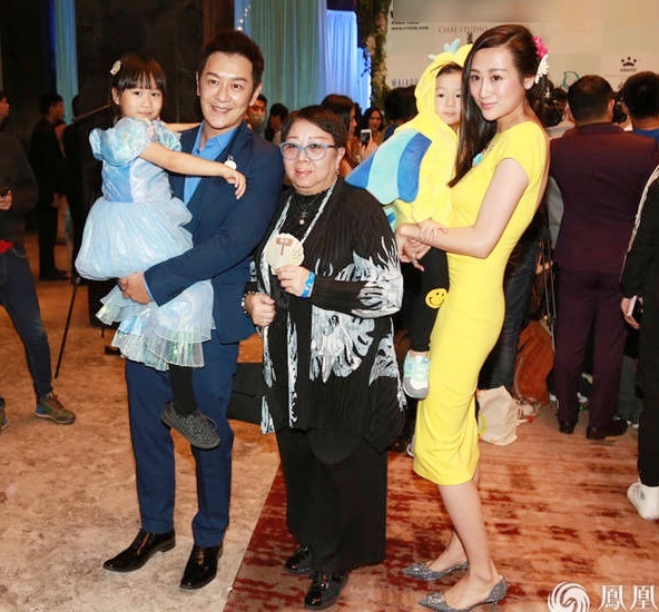 Dam cuoi Chung Le De anh 1