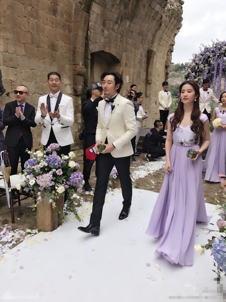 Đám cưới Trương Tịnh Dĩnh ảnh 3 Dam cuoi Truong Tinh Dinh anh 3