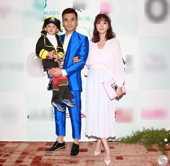 Dam cuoi Chung Le De anh 3