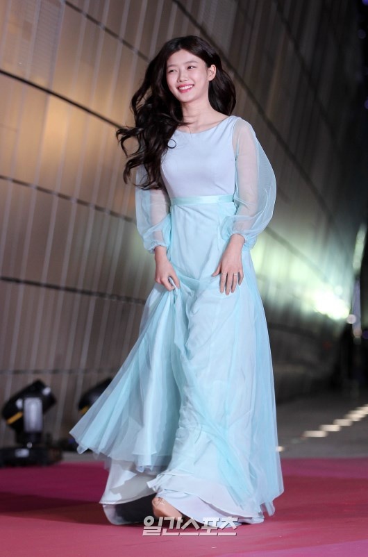 Gu thoi trang truong thanh cua my nhan nhi xu Han anh 1