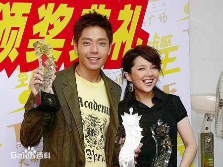 Tai tu dong phim Ly Tieu Long nhap vien anh 3