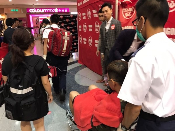 Tai tu dong phim Ly Tieu Long nhap vien anh 2