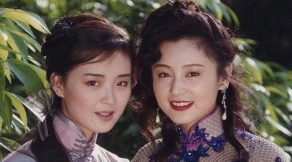 Dan sao dong vai a hoan Hoan Chau cach cach anh 6