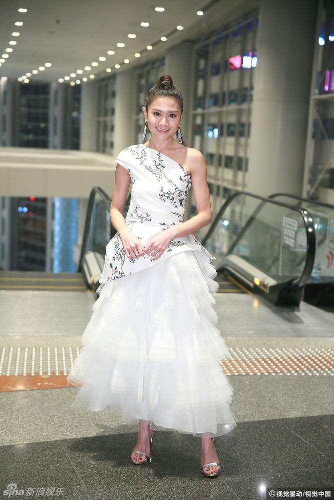 Sao tren tham do TVB anh 5