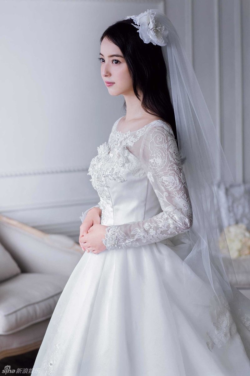 Nozomi Sasaki,  dep anh 1