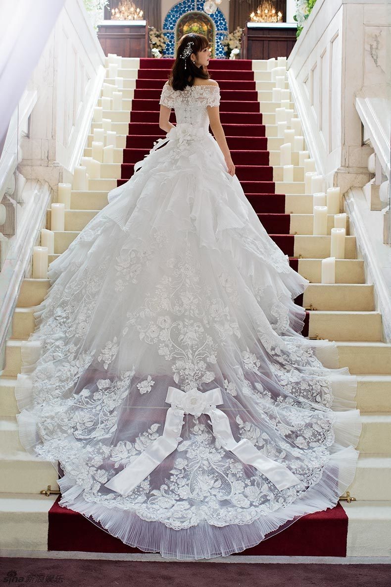 Nozomi Sasaki,  dep anh 4