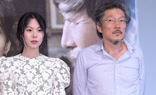 Dao dien U60 de don ly hon sau khi ngoai tinh sao phim 18+ hinh anh