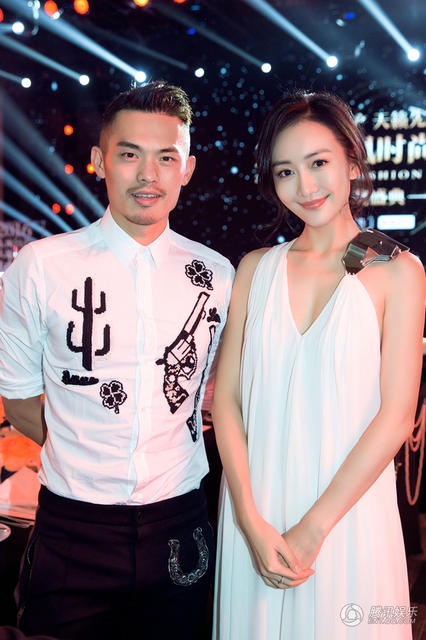 Lin Dan,  Luu Khai Uy ngoai tinh anh 2