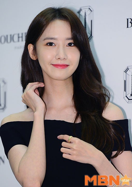 Yoona (SNSD) bien hoa phong cach anh 3