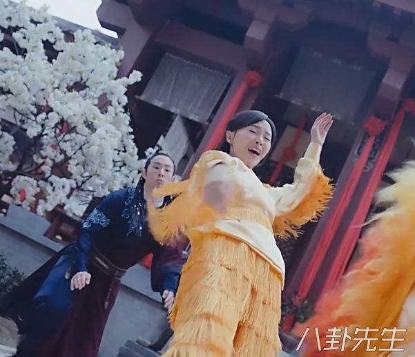 Cam tu Vi Uong san phim anh 10