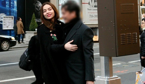 Vo Chu Dang Khoa nhan thua sau vu chong va Ha Ho lo anh o My hinh anh