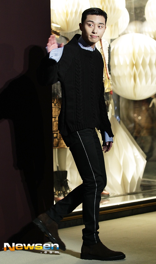 Vo Jang Dong Gun mac xau trong su kien anh 10