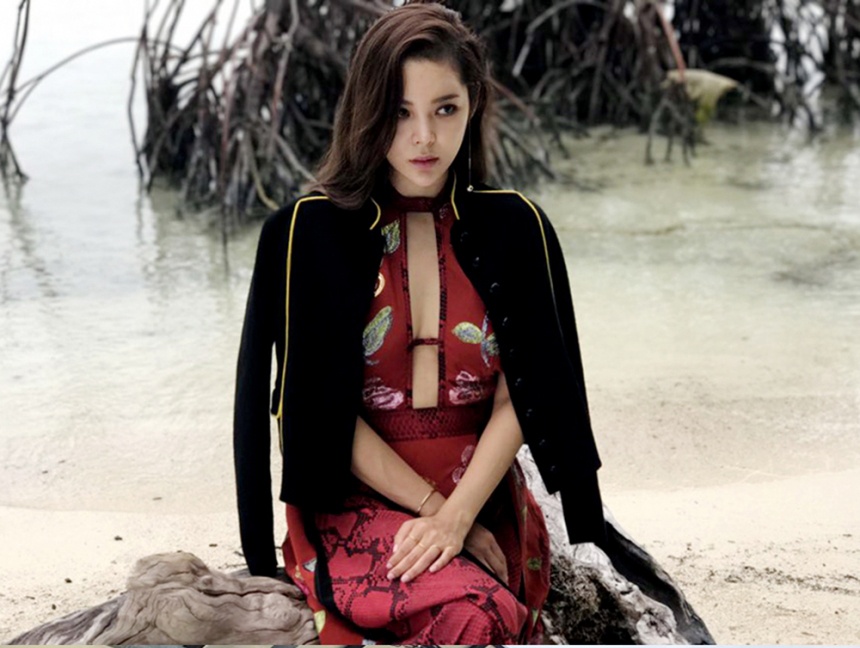 Hai hoa hậu Hàn quyến rũ trên tạp chí ảnh 10 Hai hoa hau Han quyen ru tren tap chi anh 10