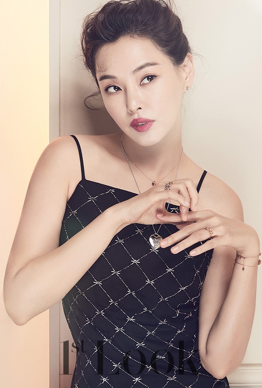 Hai hoa hậu Hàn quyến rũ trên tạp chí ảnh 5 Hai hoa hau Han quyen ru tren tap chi anh 5
