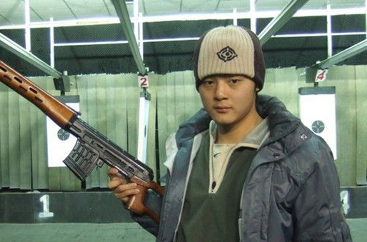 Lưu Khôn qua đời vì đóng thế ảnh 2 Luu Khon qua doi vi dong the anh 2