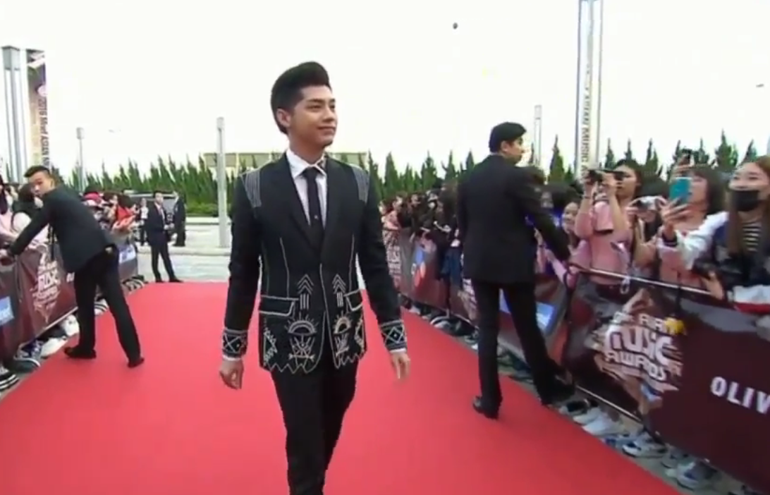 Noo Phuoc Thinh tai MAMA 2016 anh 2