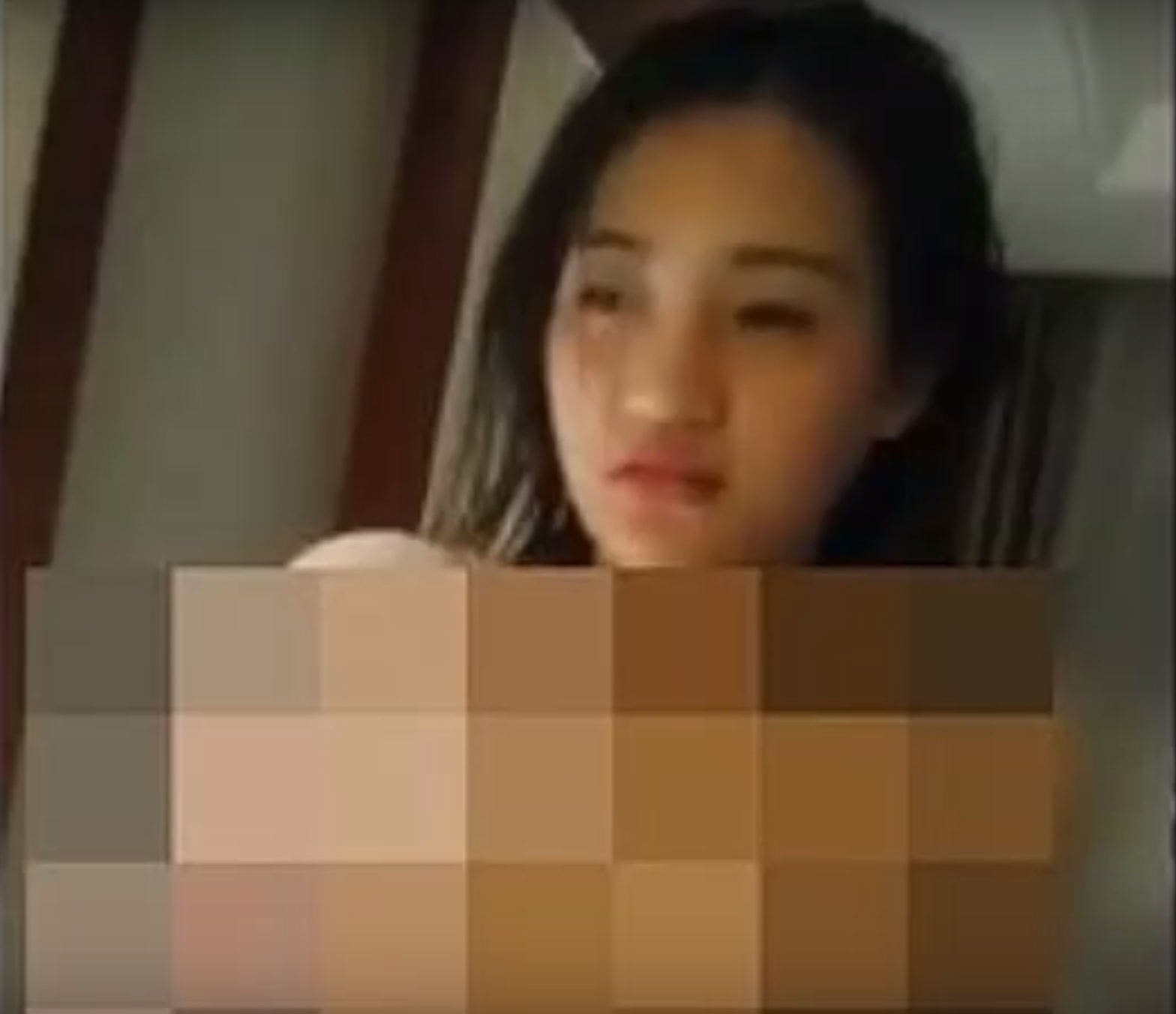 Sendy Ariani lộ clip nhạy cảm ảnh 2 Sendy Ariani lo clip nhay cam anh 2