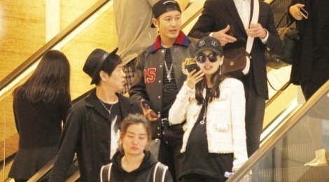 Angelababy lo bung bau 6 thang khi di mua sam cung chong hinh anh