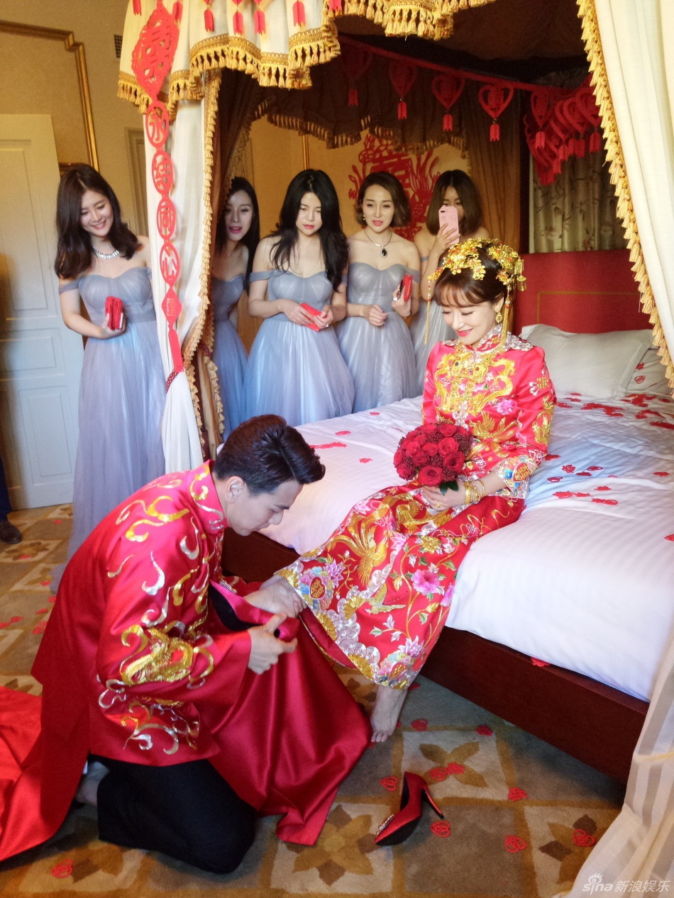 Dam cuoi Tran Tu Ham va Doi Huong Vu anh 2