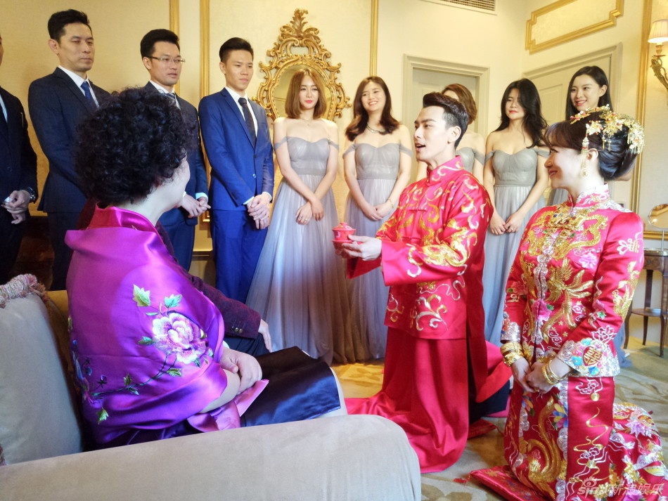 Dam cuoi Tran Tu Ham va Doi Huong Vu anh 5