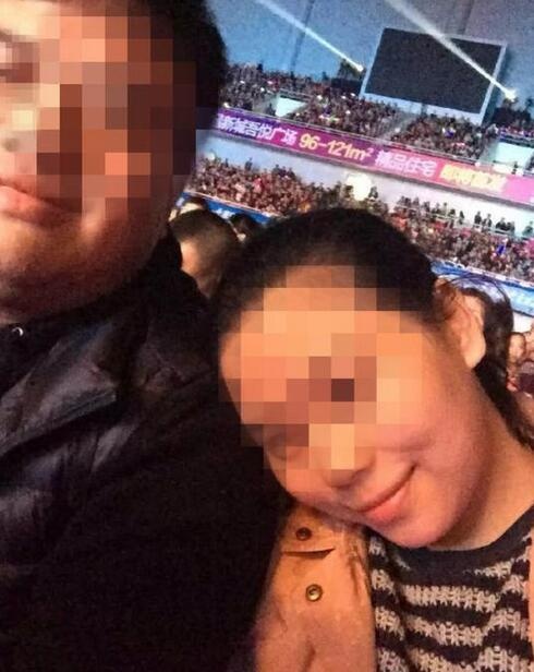 Nguoi vo nhay lau tu sat,  chong cuu bo nguoi mau anh 3