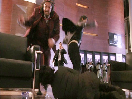 Hồng Kim Bảo lộ việc đóng thế ảnh 2 Hong Kim Bao lo viec dong the anh 2