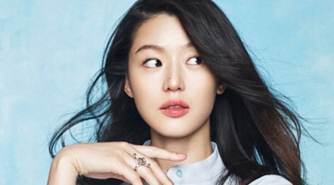 Xep cuoi top quyen luc, Jun Ji Hyun van kiem trieu do hinh anh