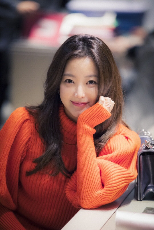 Kim Hee Sun dep quyen quy trong phim moi anh 3