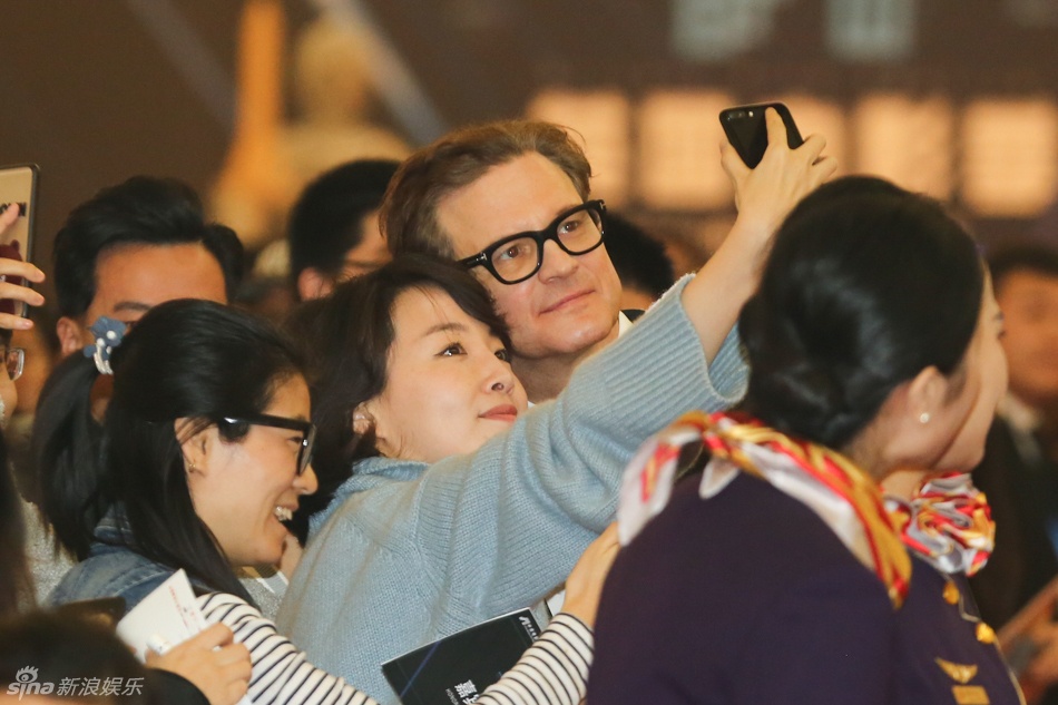 Clara goi cam tren tham do anh 9