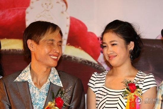 5 moi tinh 'ong,  chau' gay tranh cai o showbiz anh 8