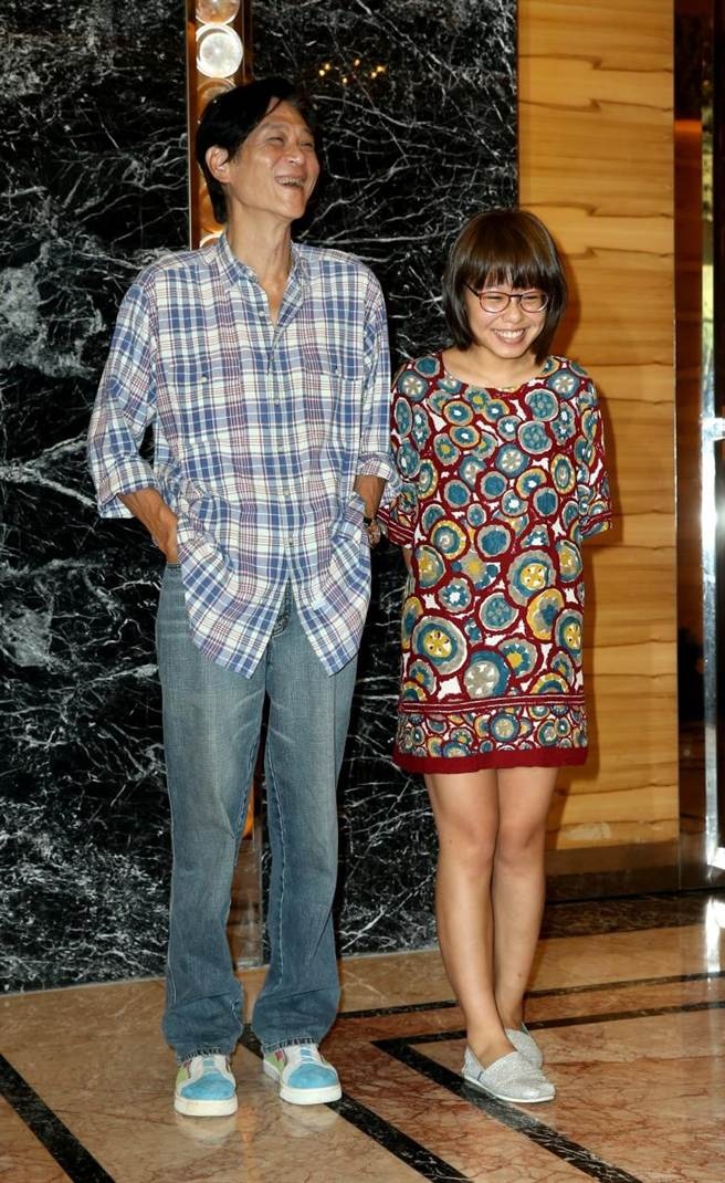 5 moi tinh 'ong,  chau' gay tranh cai o showbiz anh 4