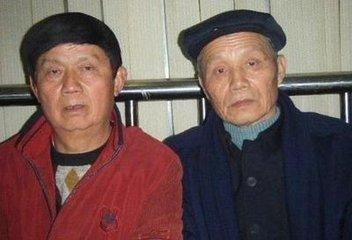 2 anh trai song kho o que, khong bao gio duoc gap Thanh Long hinh anh